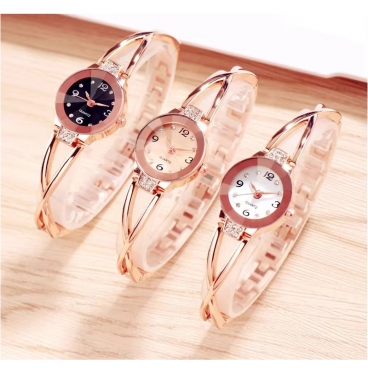 Newest Elegant Ladies Wrist Watch Women Gift Ladies Hand Chain Watch Crystal Small Dial Lady Bracelet Quartz WristWatch